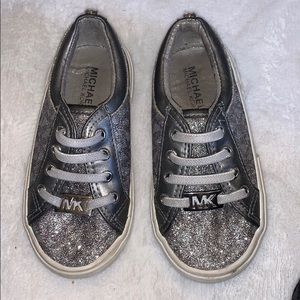 Kids Michael kors shoes size 8